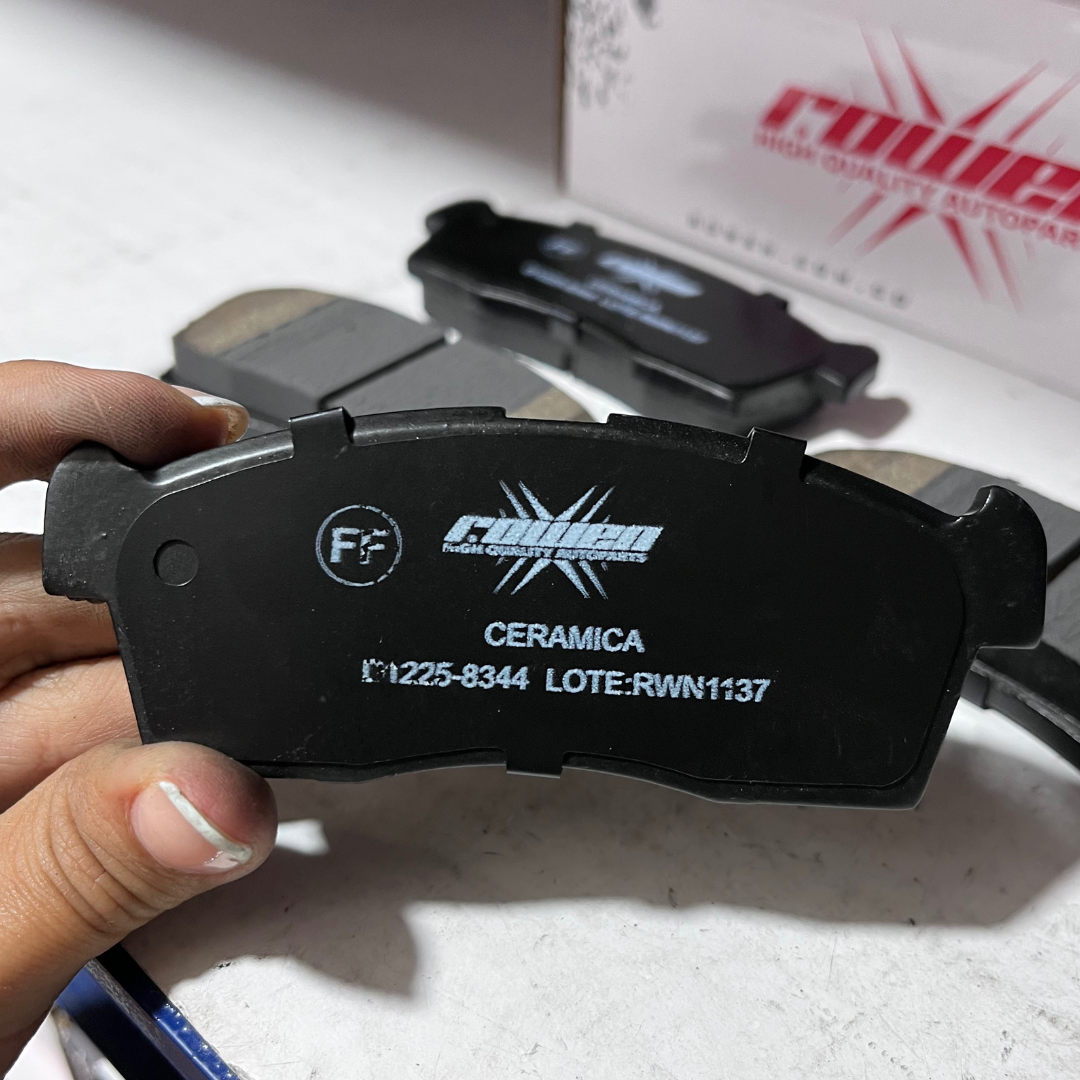 Chevrolet Alto Pastillas de freno delanteras